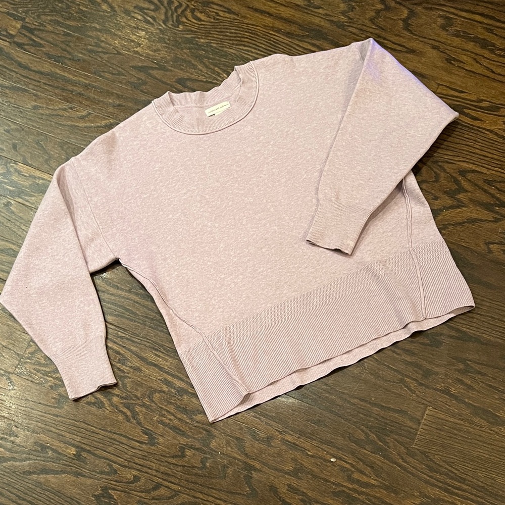 EUC- CUPCAKES & CASHMERE - XL CREWNECK SWEATER in MARLED LAVENDER
